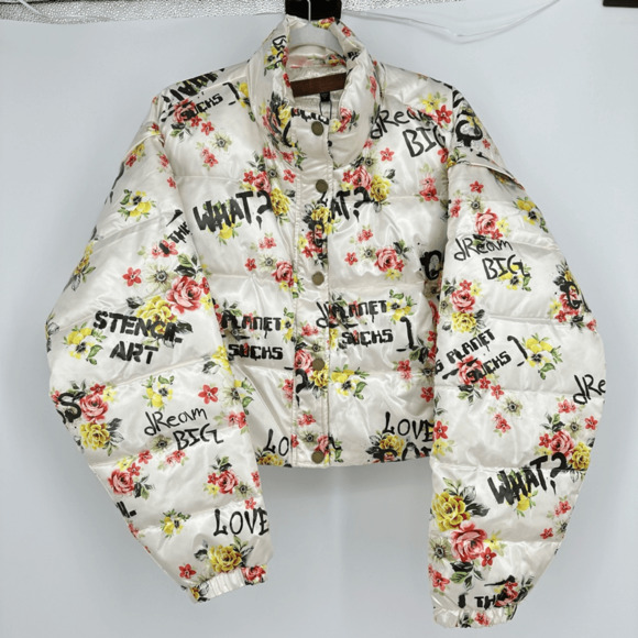 Guess x Brandalised Graphite by Banksy Print  Convertible Puffer Jacket Vest L - Picture 16 of 16